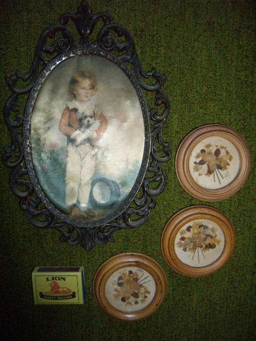 Job Lot of 4 frames - 3 little wooden frames & 1 Metal/Cast Iron? frame with silk picture