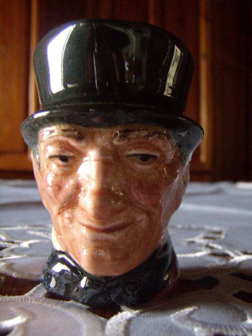 Royal Doulton  "John Peel"  A Mark 1937 - VALUE R550.00