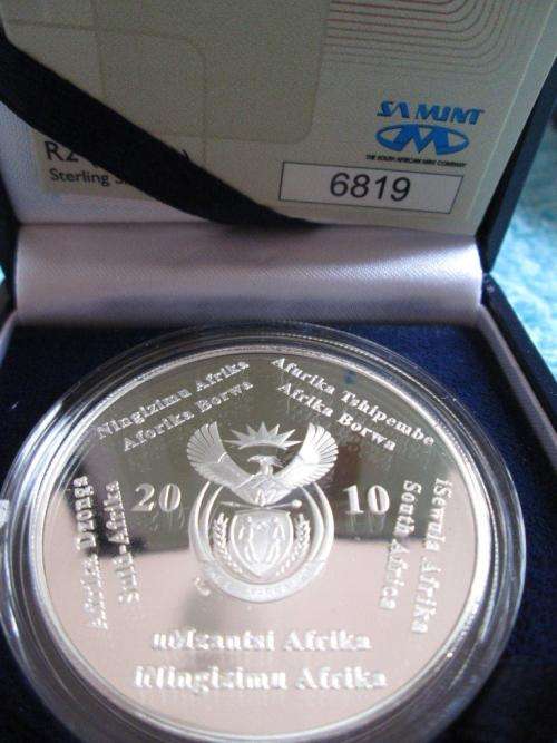 2010 World Cup Soccer (Fifa) Silver R2 Proof (31.1 gm, 1oz) 6819/11129