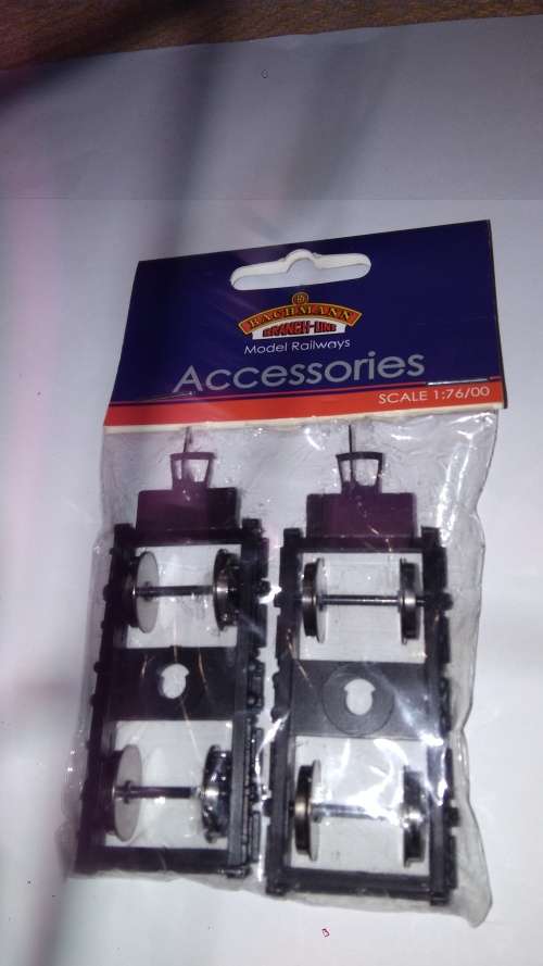 OO :COACH BOGGIES X2