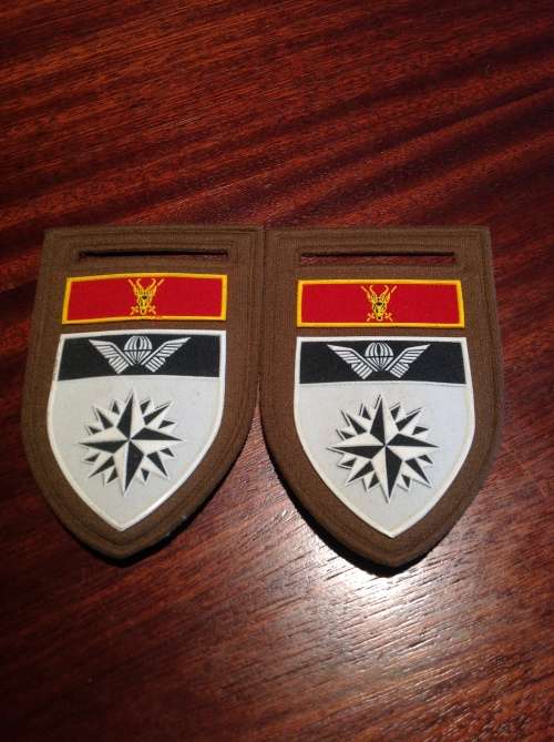 5 Recce rubberized shoulder flashes (pair )