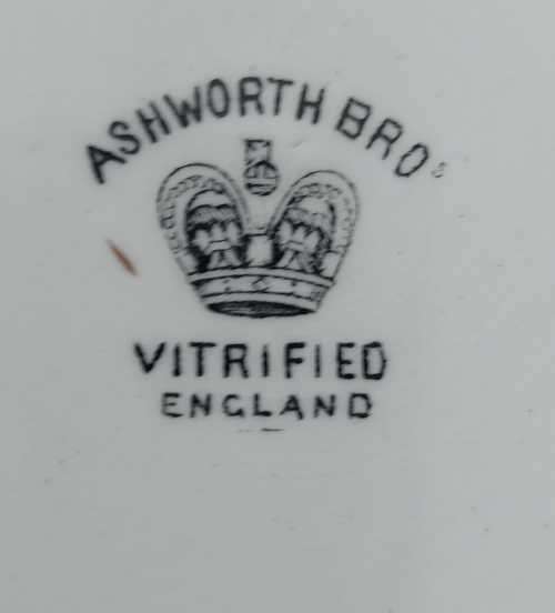 Ashworth Bro`s Chamber Pot And Alfred Meakin Saucer