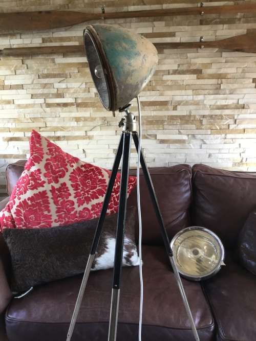 Vintage headlight lamp