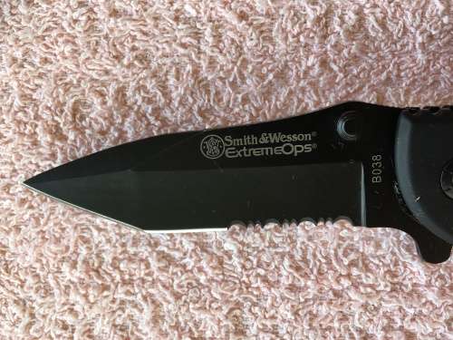 Smith & Wesson Extreme Ops