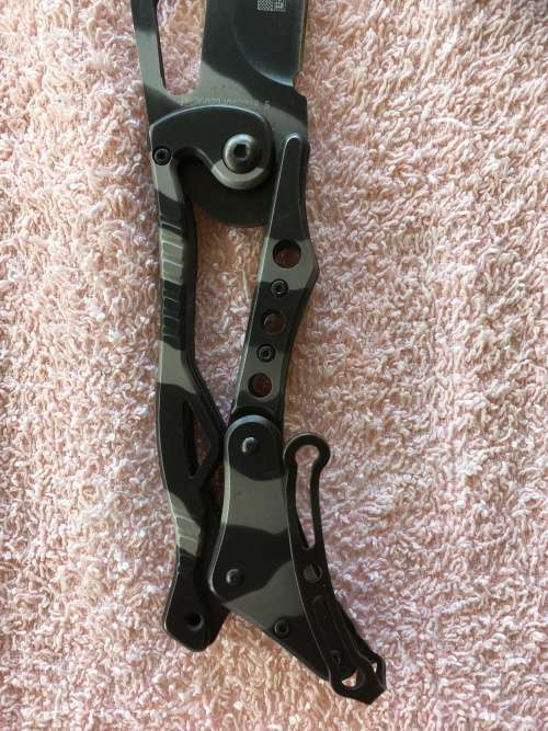 Columbia Folding Knife