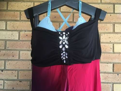 Beautiful Flowing Black and Red Evening Gown