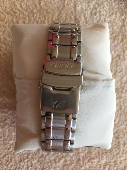 Casio Edifice Gold (4389 efx-500) in immaculate condition