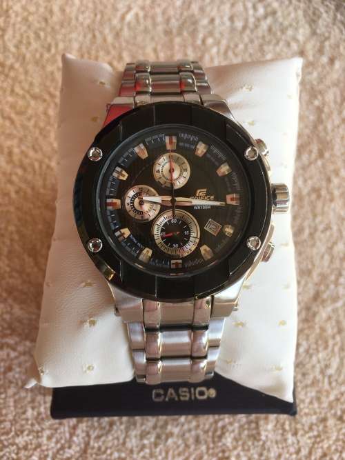 Casio Edifice Gold (4389 efx-500) in immaculate condition