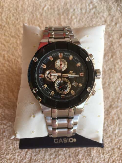 Casio Edifice Gold (4389 efx-500) in immaculate condition