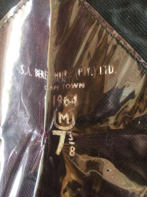 1964 Old SADF Black Beret (no badge) - very good condition!