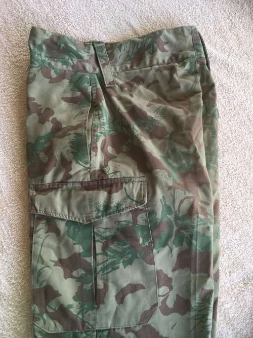 Koevoet Pants (Size 87/81) Great Condition!