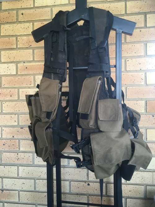 SADF Battle Jacket - great condition, lotsa pockets!