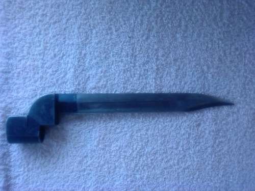 SADF NO 9 BAYONET AND SCABBARD -GOOD CONDITION