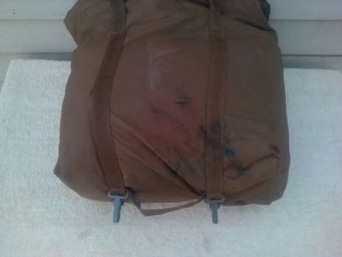 SADF SLEEPING BAG -ZIP BROKEN