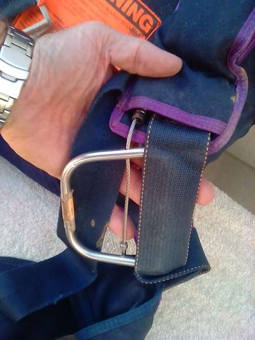 CONTOUR FREEFALL PARACHUTE -DO NOT USE ITEM NOT TESTED