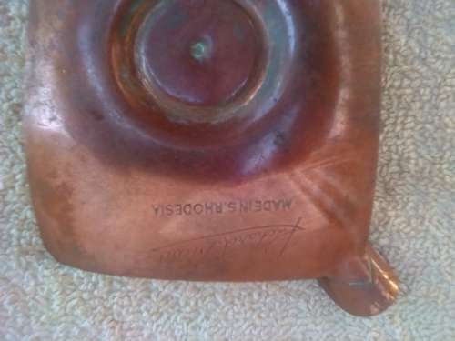 ASH TRAY WITH RHODESIAN AND NYASALAND COIN 1962 -SIGNED AT BACK