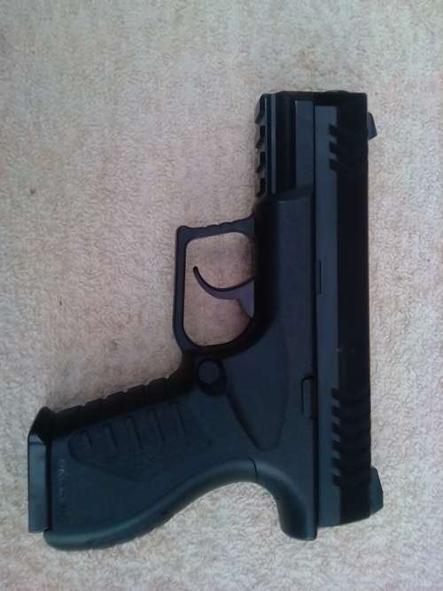 UMAREX X.B.G 4.5MM BB PISTOL