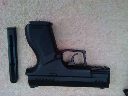 UMAREX X.B.G 4.5MM BB PISTOL