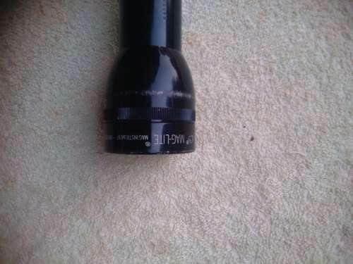 MAG-LITE TOURGH SOLD AS IS
