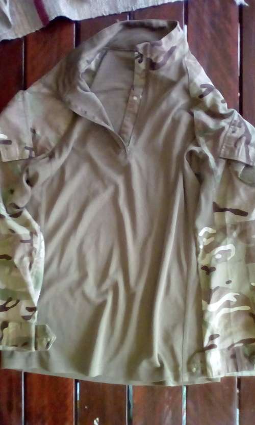 AMERICAN ARMY SHIRT UNDER ARMOUR COMBAT -MTP -SIZE MEDIUM