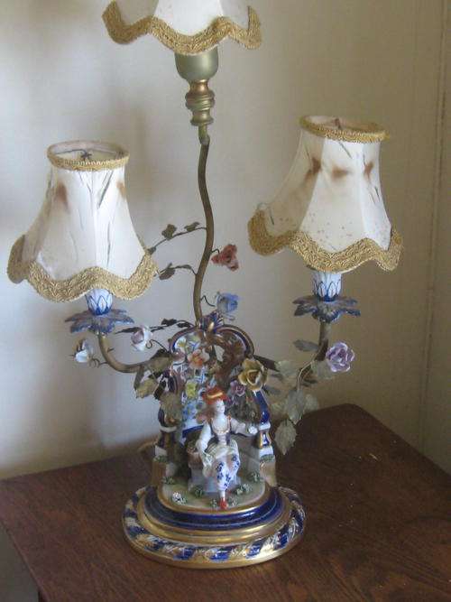 Antique French Porcelain and Ormolu Boudoir Table Lamp