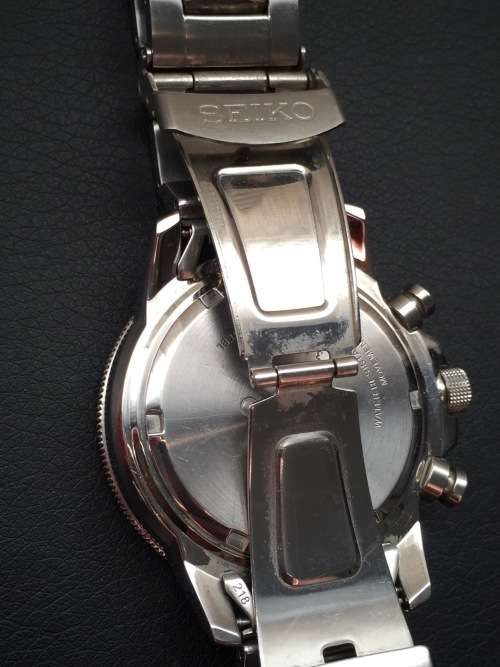 Seiko Solar Chronograph- NOT WORKING