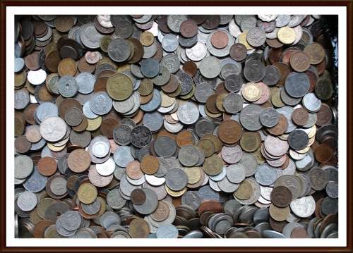 World Coins 20kgs selling at R150 per kg, Circulated Coins, in Good Conditions.