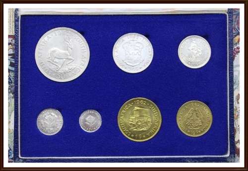 1962 S.A.U. Excellent  Set,of Cir. Coins in Very Good Conditions, Evalue yourself, as per Photo.