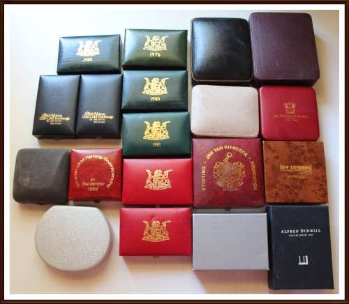 19 Empty Boxes RSA & Others Empty Boxes, as per Photo.