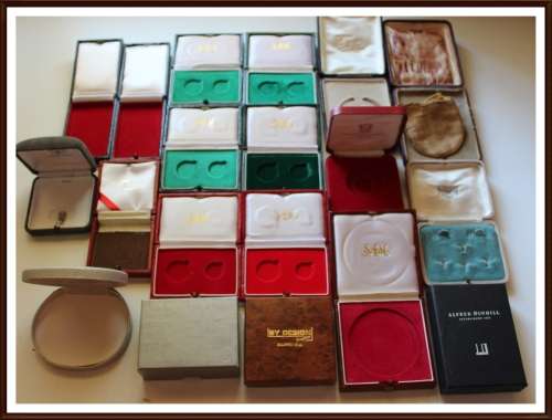 19 Empty Boxes RSA & Others Empty Boxes, as per Photo.