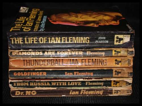 Ian Flemig, 5 Book`s, 007 James Bond, plus John Pearson The Life The Ian Fleming, One Bid Take All.