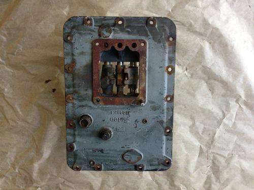 Fuller Gearbox Top Cover