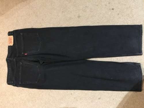 Levin jean - 550-  size 33 x 30