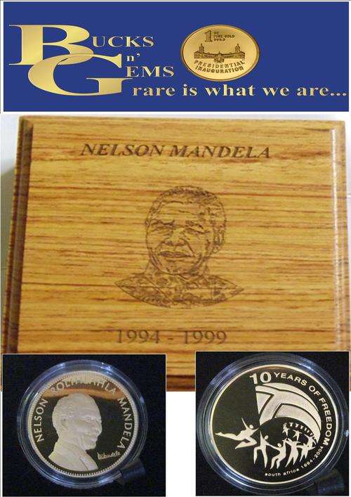 ORIGINAL MANDELA SIGNED 24 KT GOLD PLATED MEDAL 10 YEARS OF FREEDOM + PRINTED BOX