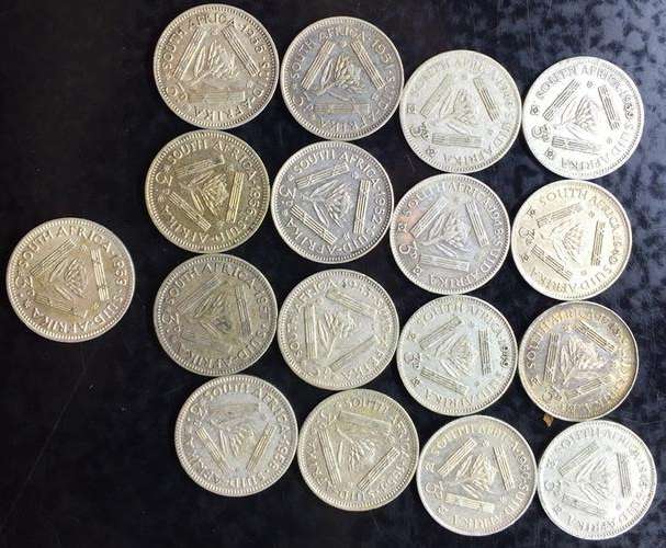 SET OF 17 TICKEYS- MIX DATES AS PER PICTURES - VF - XF - TOTAL SILVER WEIGHT 15.43gr