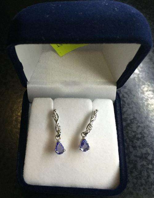 0.71CT - DAZZLING TANZANITE & DIAMOND EARINGS  - 925 SILVER - NICE TANZANITE !