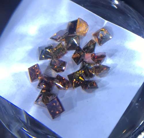 0.880cts GOLDEN FIERY ORANGE DIAMONDS *PRINCESS* CUT 1-1.5mm COLOR CHANGING DIAMOND 22 PCS - 1 PRICE