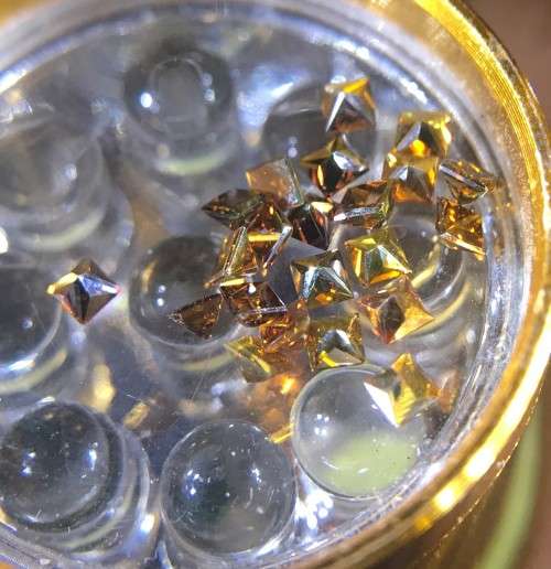 0.880cts GOLDEN FIERY ORANGE DIAMONDS *PRINCESS* CUT 1-1.5mm COLOR CHANGING DIAMOND 22 PCS - 1 PRICE