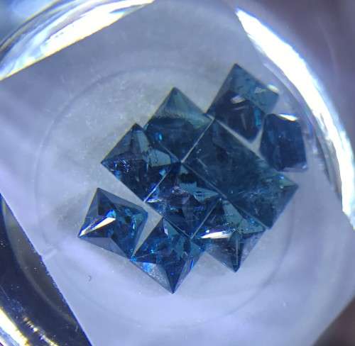 RARE 1.550cts BLUE DIAMONDS * PRINCESS CUT ** 3mm ** MEDIUM BLUE COLOR DIAMONDS* 10 PCS IN SET 1 BID