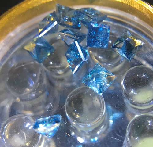 RARE 1.550cts BLUE DIAMONDS * PRINCESS CUT ** 3mm ** MEDIUM BLUE COLOR DIAMONDS* 10 PCS IN SET 1 BID