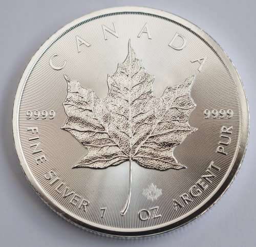 2017 CANADIAN - MAPLE LEAF- SILVER 1oz FINE PURE 999 SILVER - BRILLIANT UNC - 2 AVAILABLE