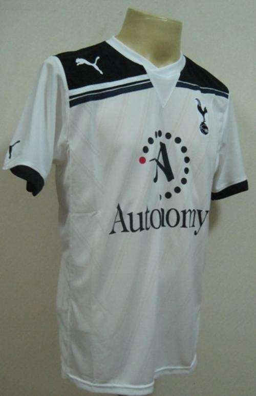 Tottenham Hotspurs soccer shirt 2010/11 home