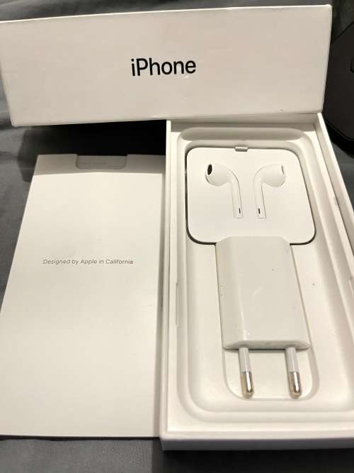 APPLE IPHONE 10 - Excellent Condition- 100% working - **15 free covers