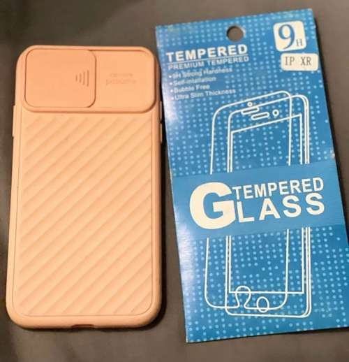 256GB Iphone 10 XR - Hardly used, excellent condition - NO SCRATCHES