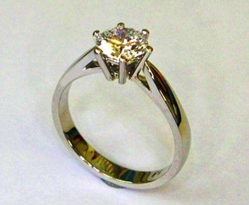 1.28CT Gorgeous Diamond Ring!