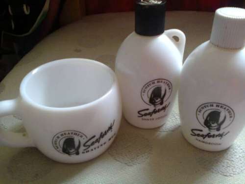 Shaving set (mug, shave lotion, hairgroom)