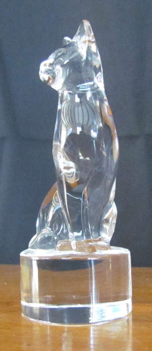 CAT FIGURINE HOYA CRYSTAL TOKYO JAPAN Boxed & wrapped in tissue BRAND NEW!!!! PAPERWEIGHTS!!!!!