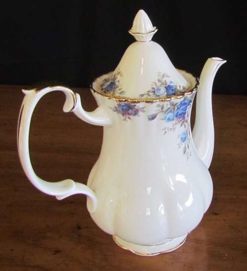 ROYAL ALBERT MOONLIGHT ROSE COFFEE SET=8 pieces=4 MUGS=POT=MILK=SUGAR=England=FINE BONE CHINA.