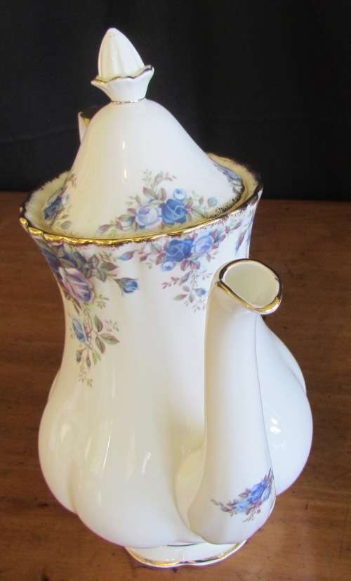 ROYAL ALBERT MOONLIGHT ROSE COFFEE SET=8 pieces=4 MUGS=POT=MILK=SUGAR=England=FINE BONE CHINA.