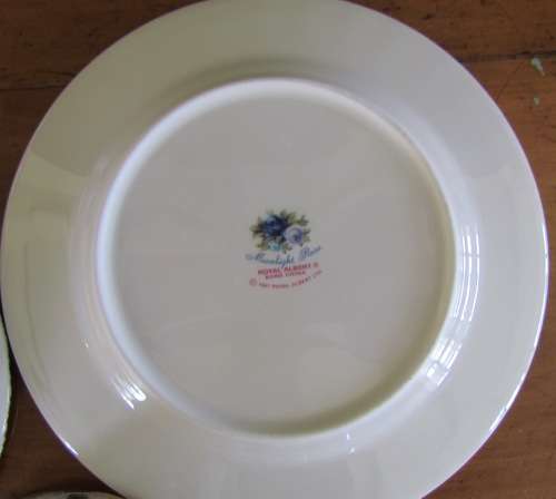 ROYAL ALBERT MOONLIGHT ROSE=18 pieces=TEA TRIO'S x 6=Fine Bone Chine=England.